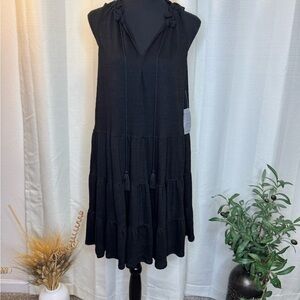 Max Studio Black Sleeveless Dress